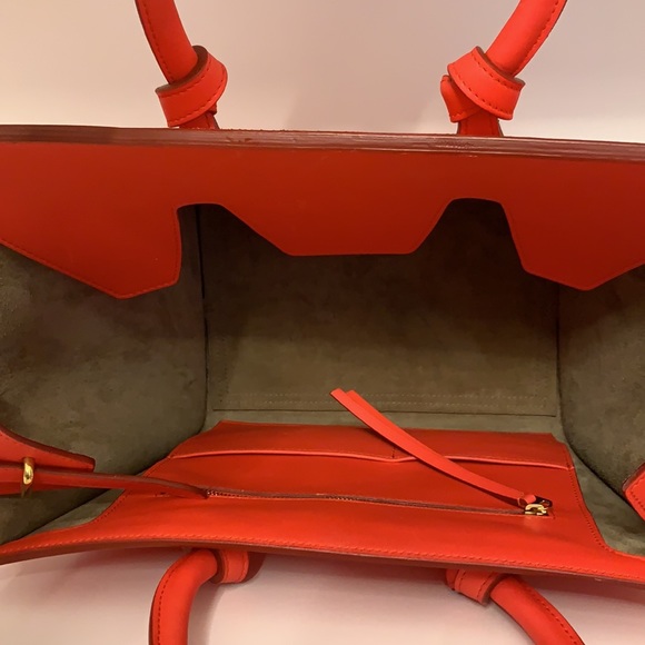 CELINE - Picture 4 of 9